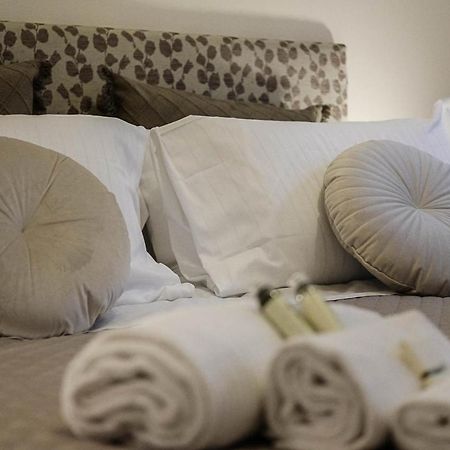Verona Suites And Rooms Luaran gambar