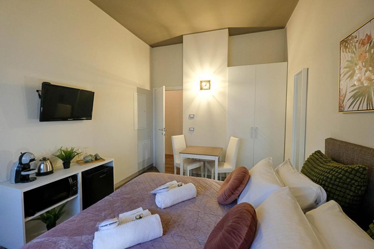 Verona Suites And Rooms Luaran gambar