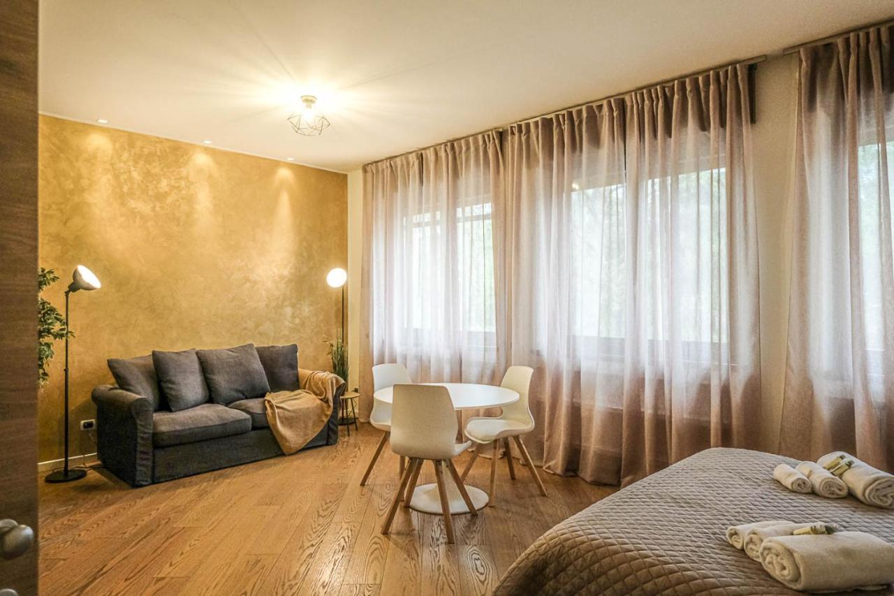 Verona Suites And Rooms Luaran gambar