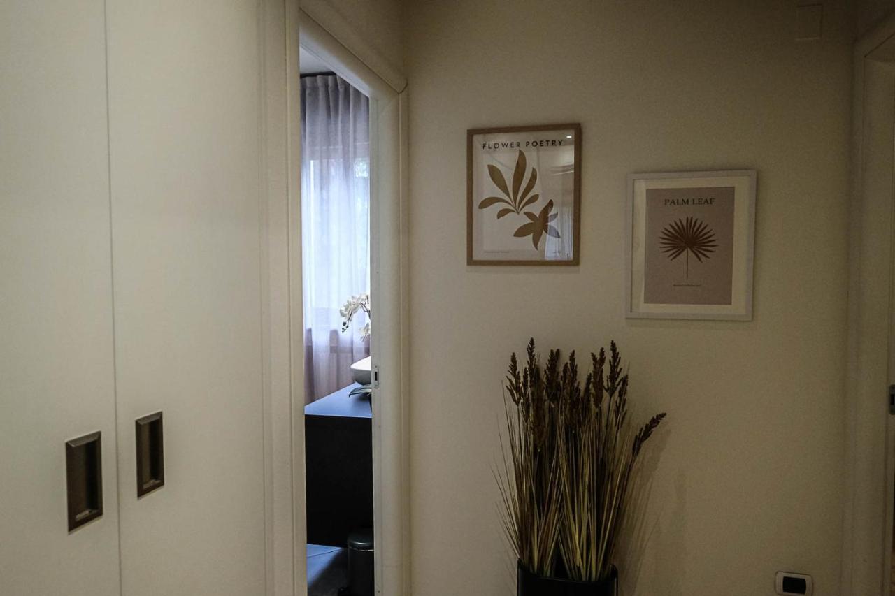 Verona Suites And Rooms Luaran gambar