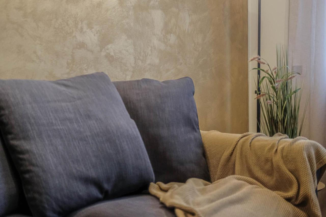 Verona Suites And Rooms Luaran gambar
