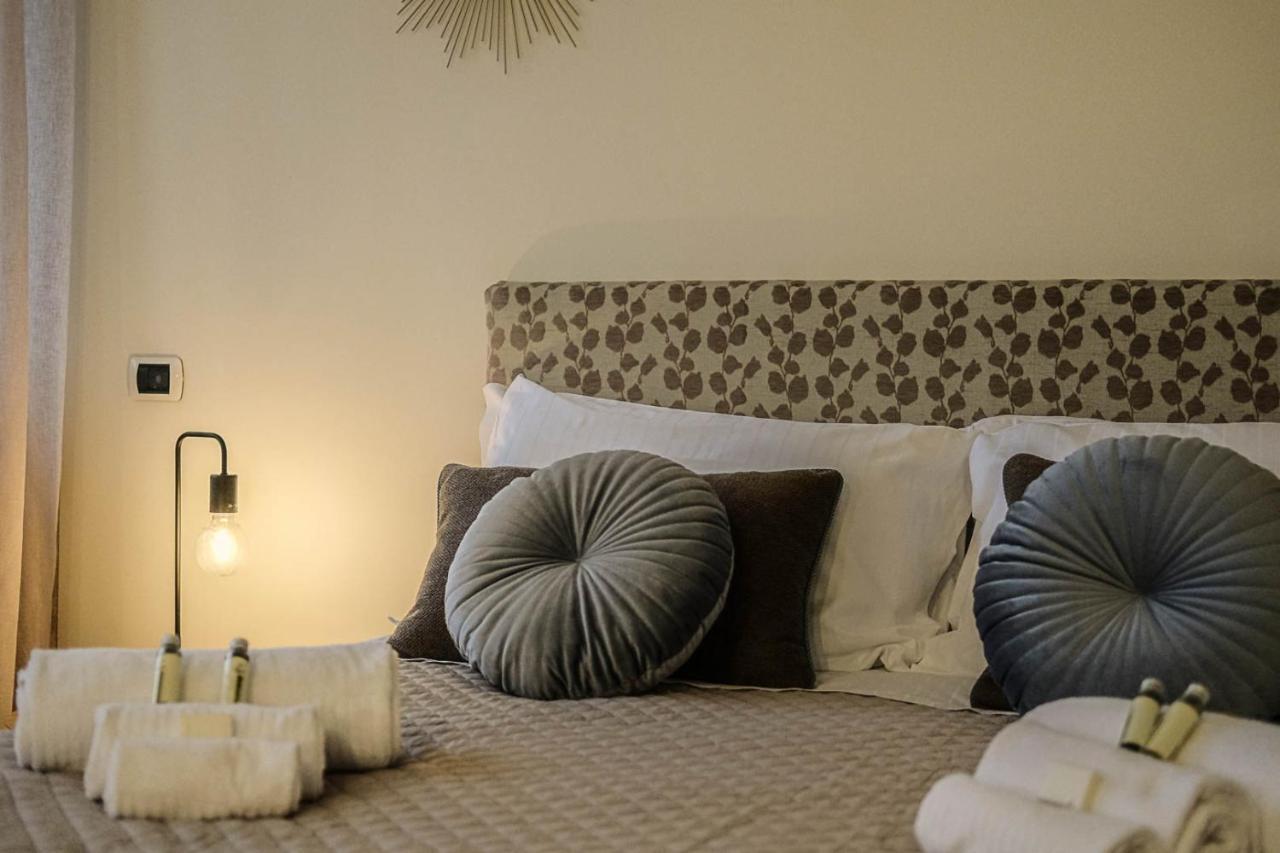 Verona Suites And Rooms Luaran gambar